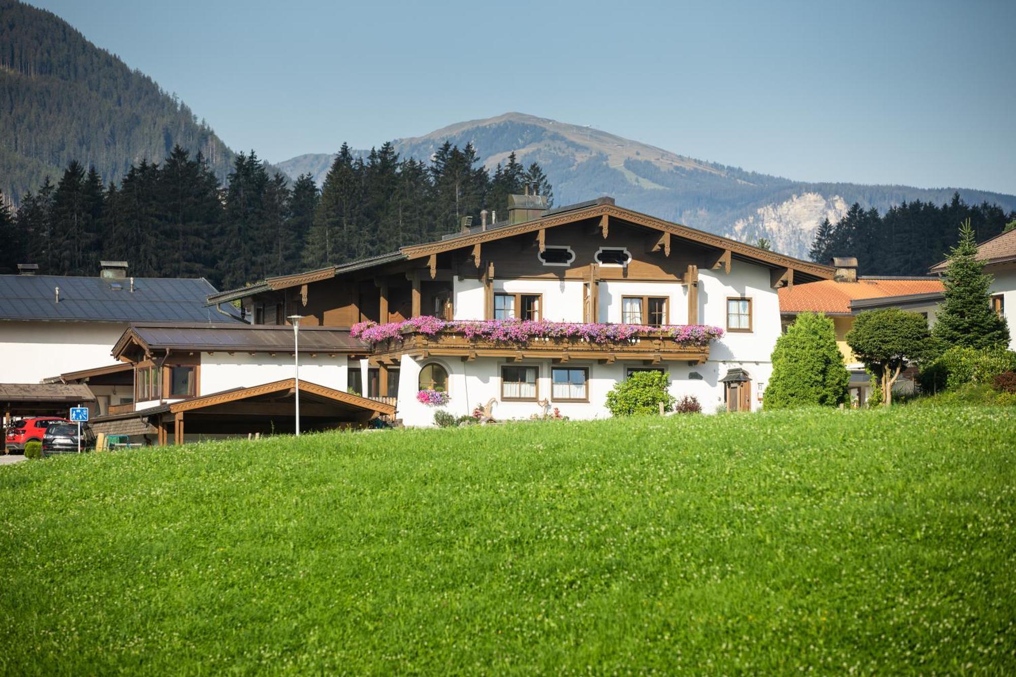 Gaestehaus Stotter Neukirchen am Großvenediger Eksteriør bilde
